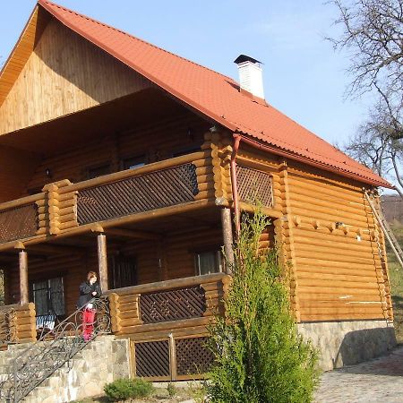 Творча Садиба Svalyava Εξωτερικό φωτογραφία